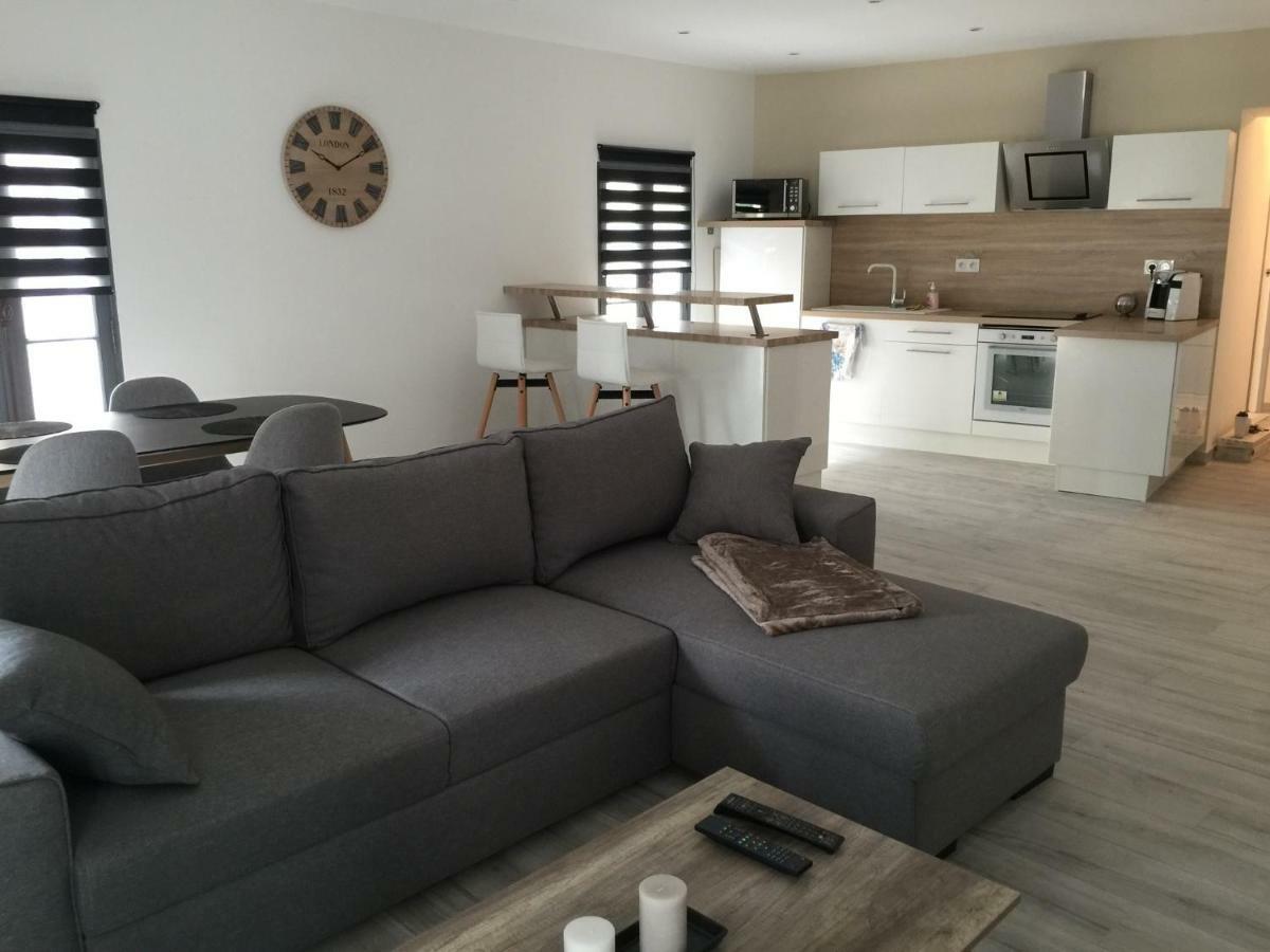 Appartement L'Islois Л'Иль-сюр-ла-Сорг Экстерьер фото